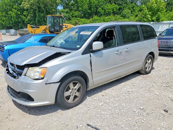 2012 DODGE CARAVAN SXT — Front 3/4