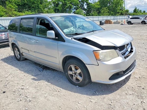 2012 DODGE CARAVAN SXT — Passenger 3/4