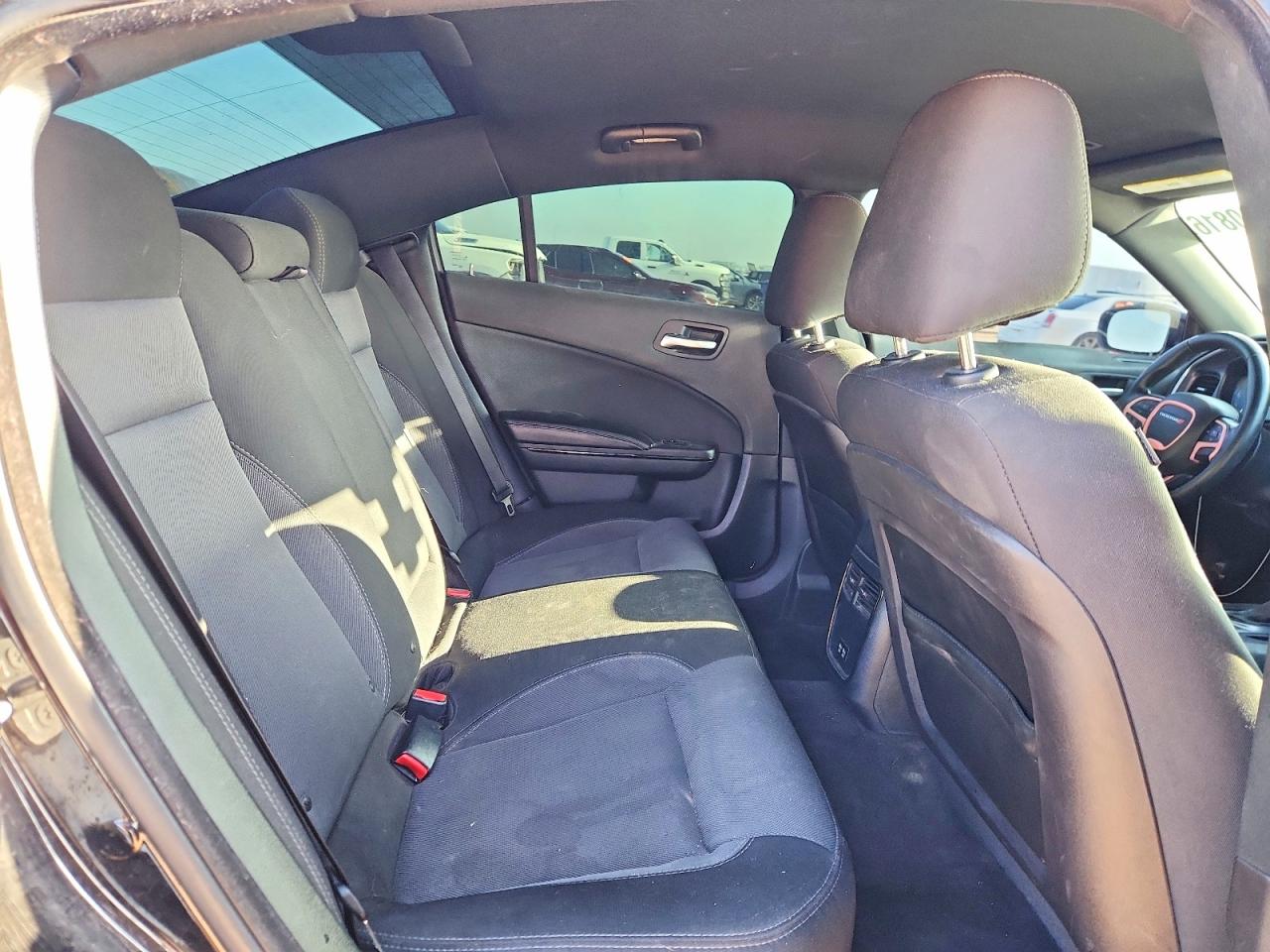 2018 DODGE CHARGER SXT