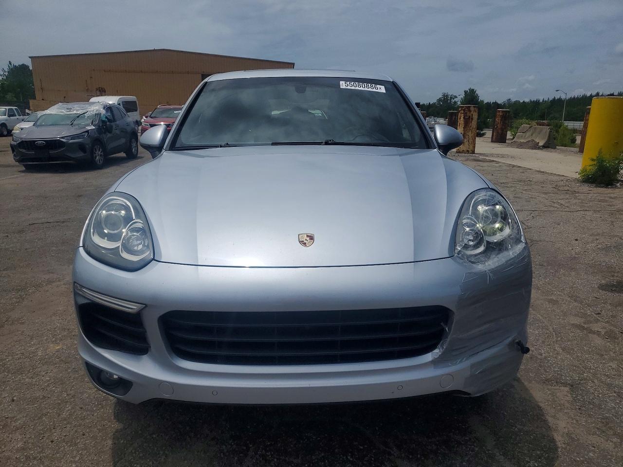 2016 PORSCHE CAYENNE