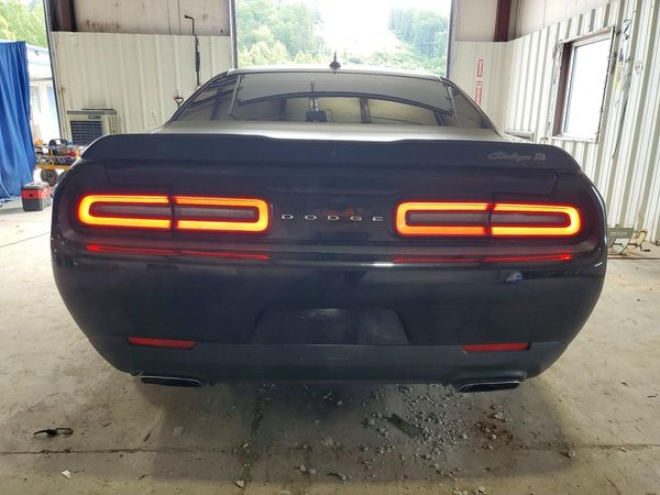 2017 DODGE CHALLENGER