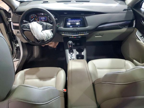 2022 CADILLAC XT4