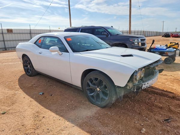 2018 DODGE CHALLENGER SXT