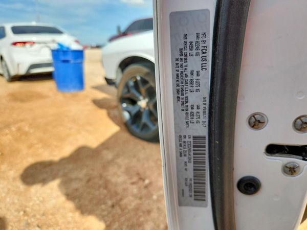 2018 DODGE CHALLENGER SXT