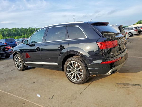 2017 AUDI Q7 quattro Prestige