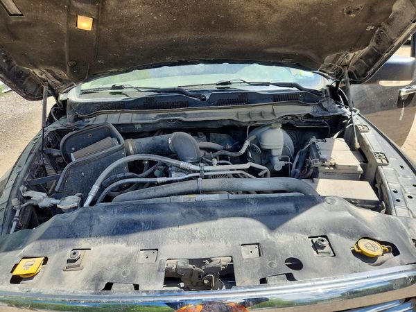 2016 RAM 1500 SLT