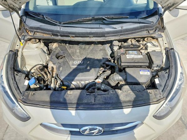 2016 HYUNDAI ACCENT
