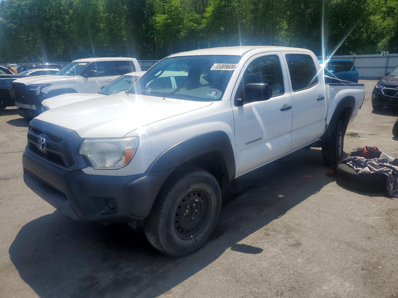 2015 TOYOTA TACOMA Delux Grade