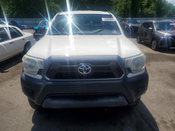 2015 TOYOTA TACOMA Delux Grade
