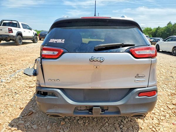 2017 JEEP CHEROKEE LATITUDE 4X4