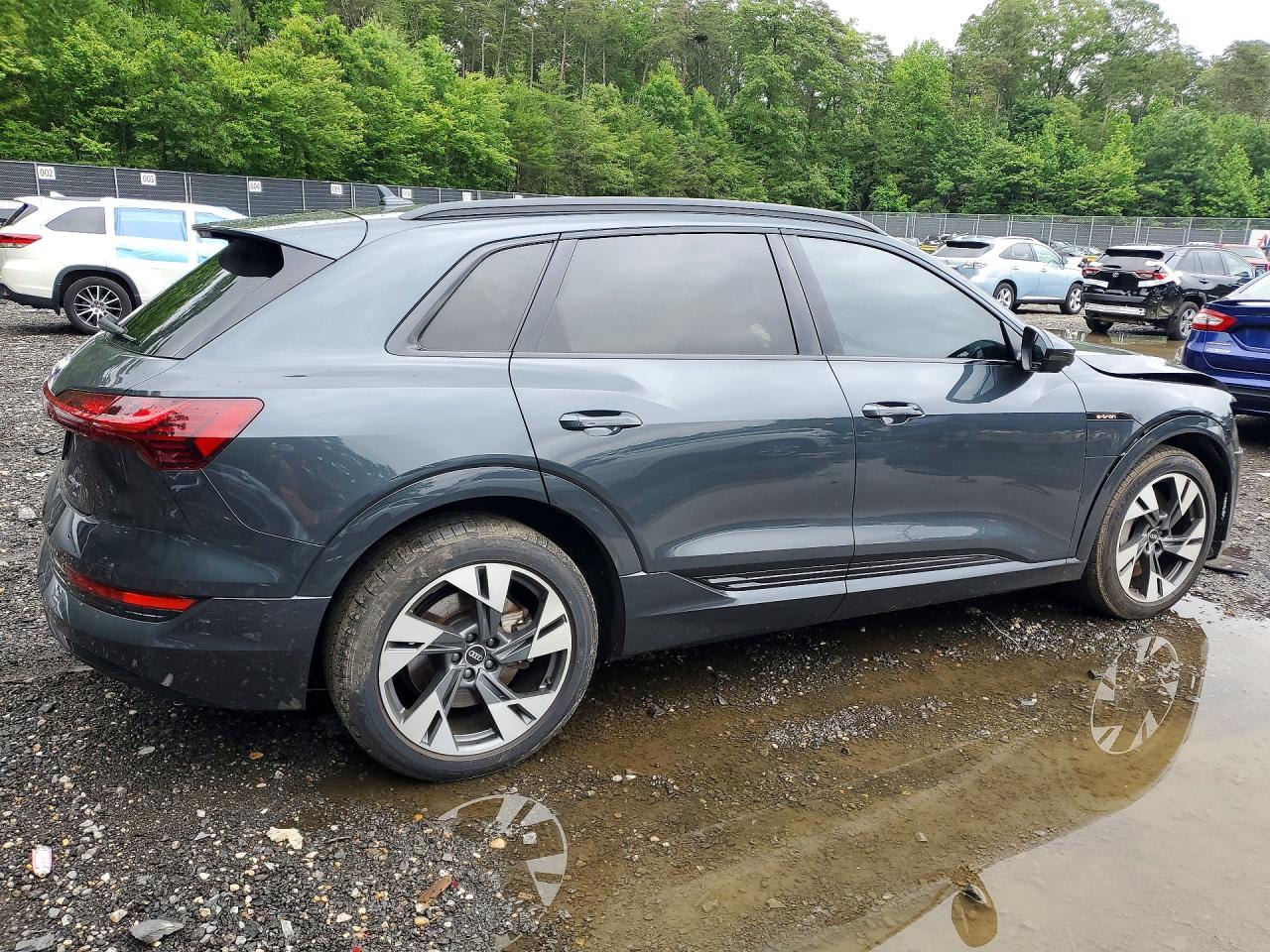 2021 AUDI E-TRON quattro Premium