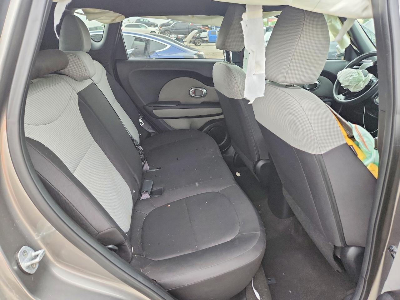2015 KIA SOUL GL(Middle-low grade)