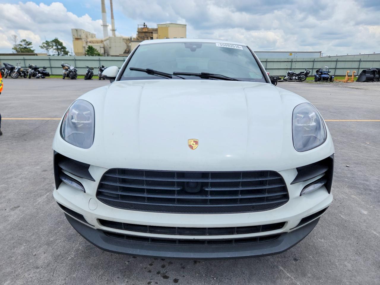 2019 PORSCHE MACAN