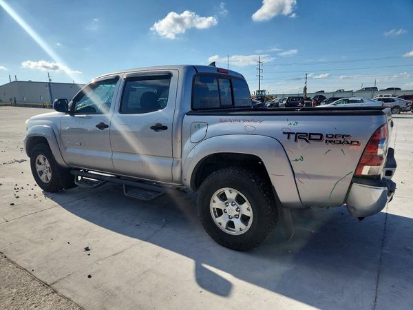 2014 TOYOTA TACOMA Delux Grade