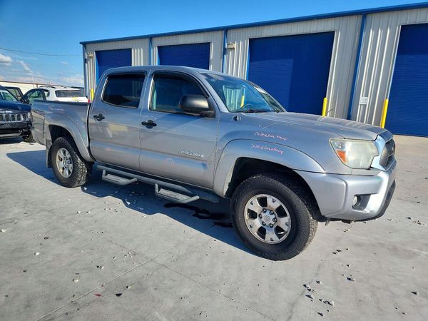 2014 TOYOTA TACOMA Delux Grade
