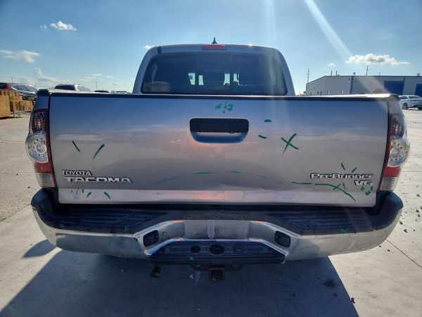 2014 TOYOTA TACOMA Delux Grade