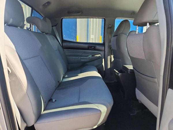 2014 TOYOTA TACOMA Delux Grade