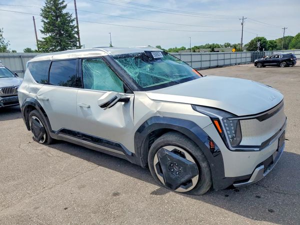 2026 KIA EV9 Land