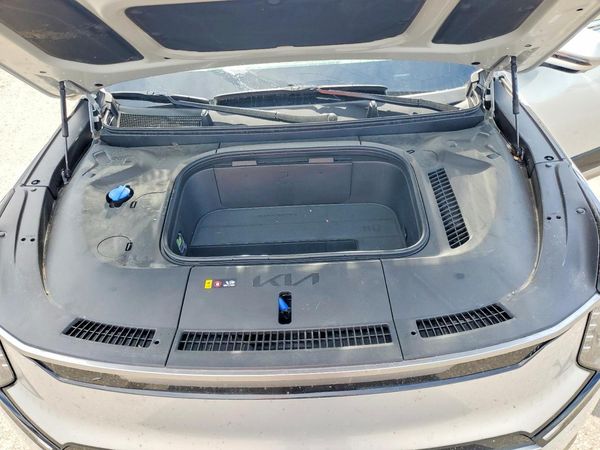 2026 KIA EV9 Land