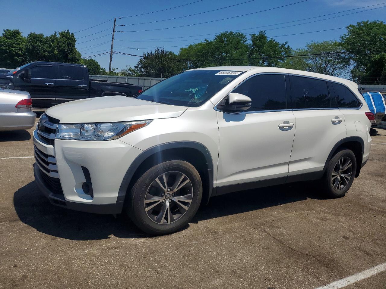 2019 TOYOTA HIGHLANDER LE/LE Plus