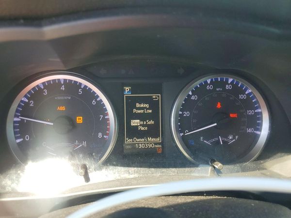 2019 TOYOTA HIGHLANDER LE/LE Plus