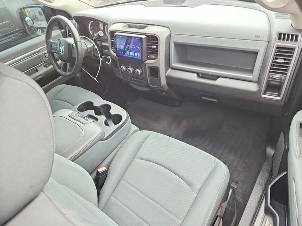 2014 RAM 1500 ST