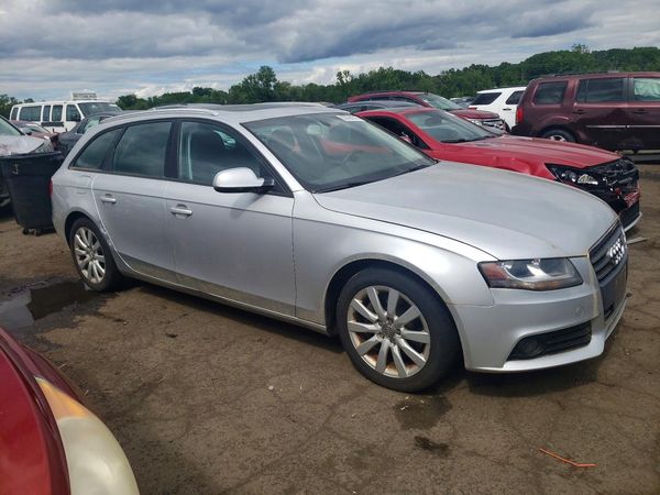 2012 AUDI A4 quattro Premium