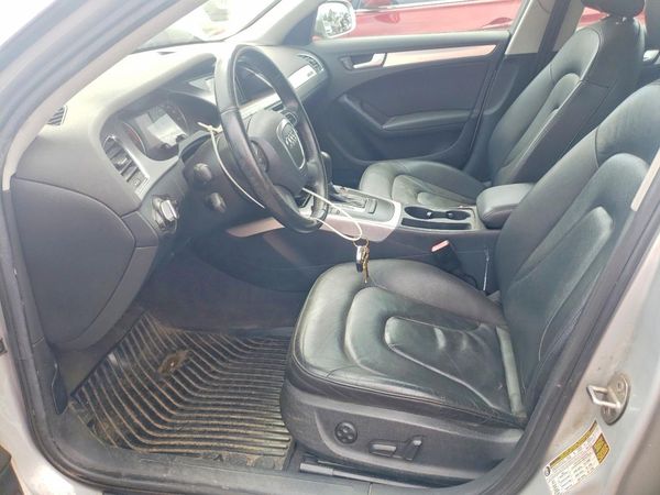 2012 AUDI A4 quattro Premium