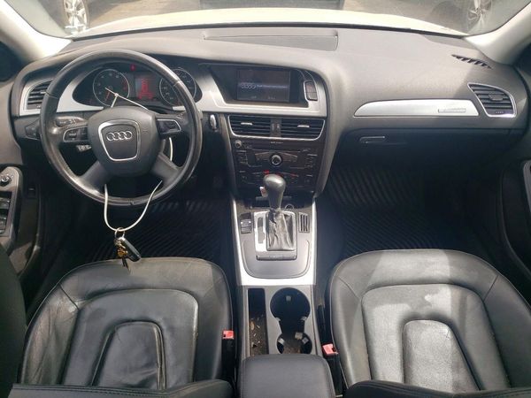 2012 AUDI A4 quattro Premium