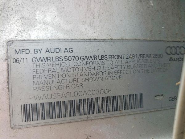 2012 AUDI A4 quattro Premium