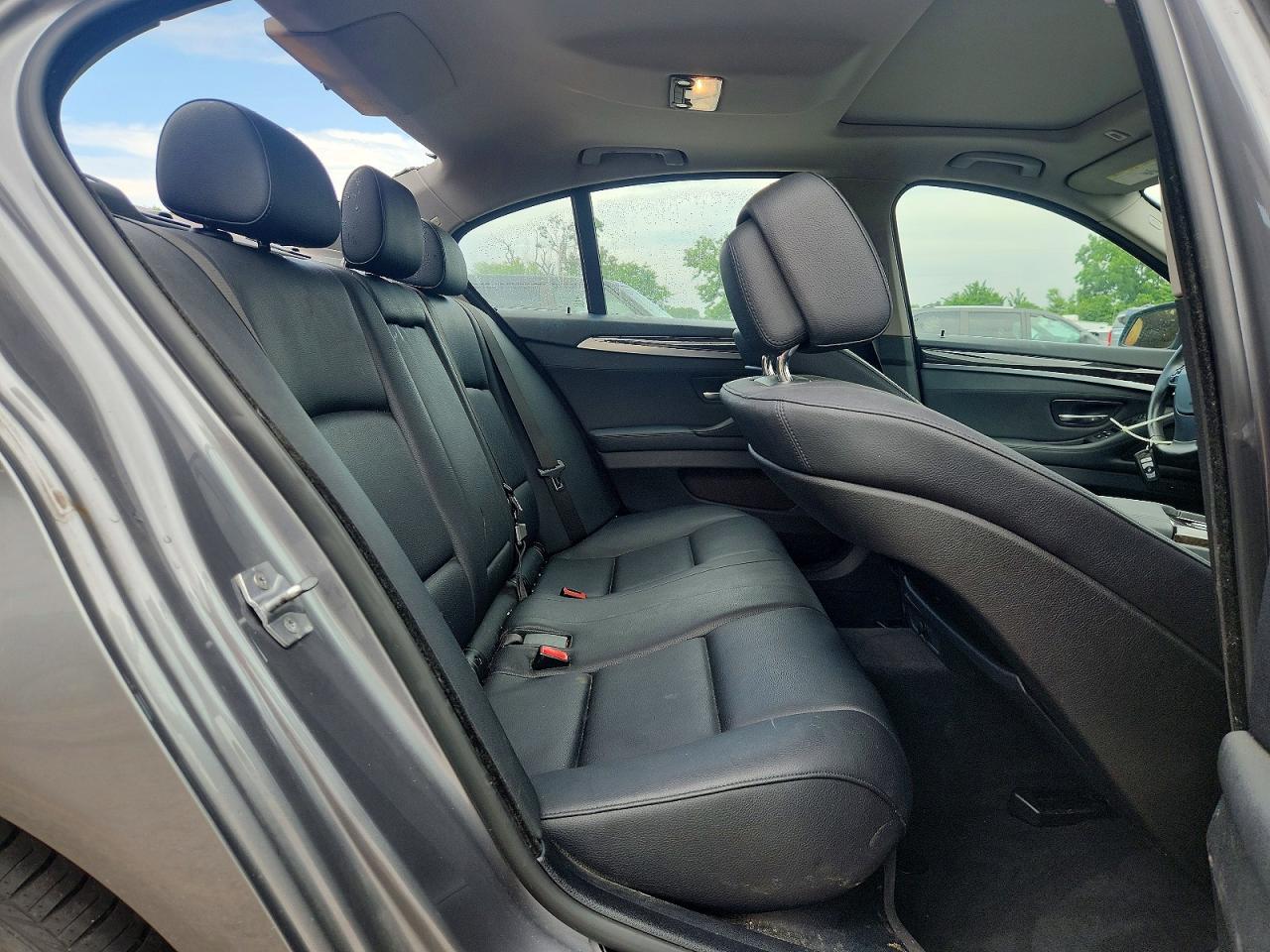 2013 BMW 528