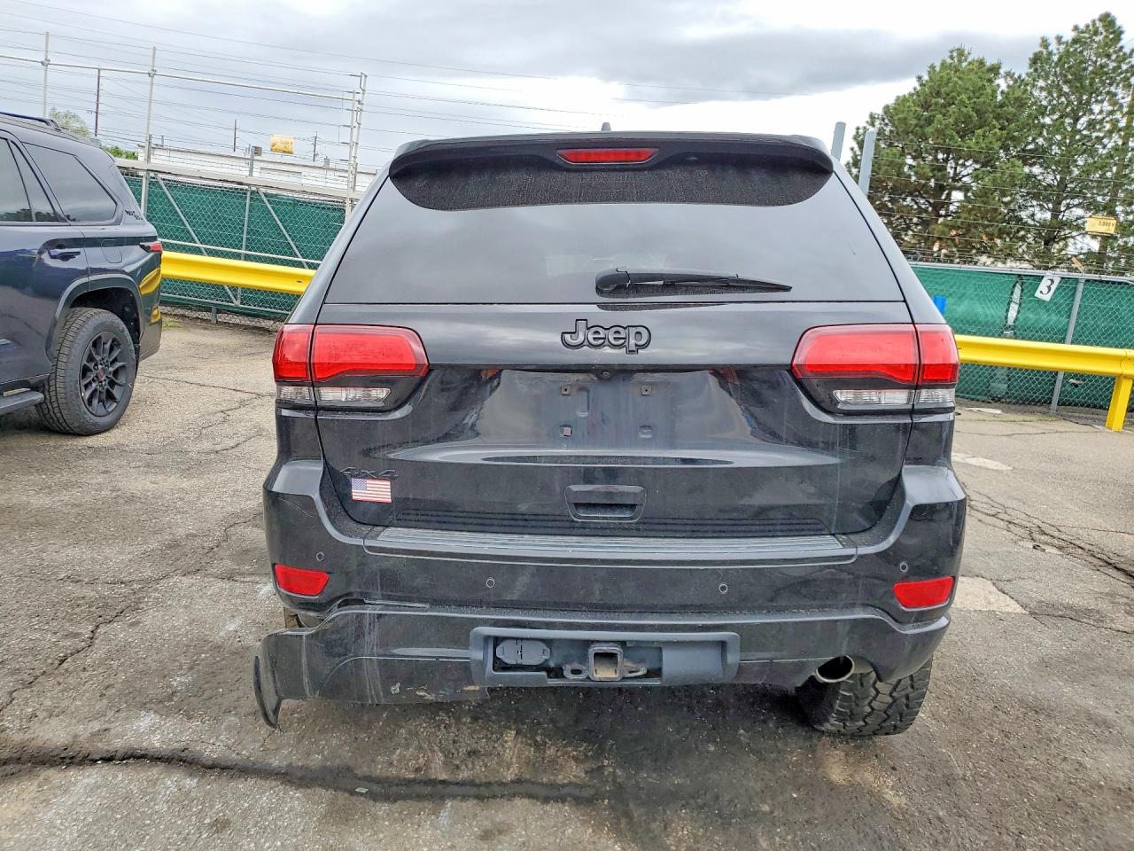2017 JEEP GRAND CHEROKEE LAREDO 4X4