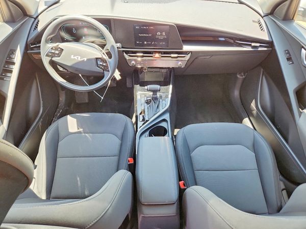 2026 KIA NIRO LX