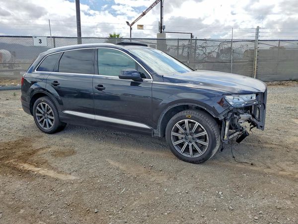 2017 AUDI Q7