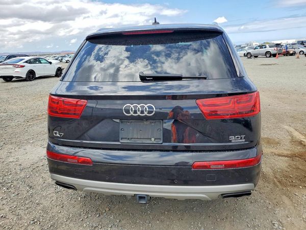 2017 AUDI Q7