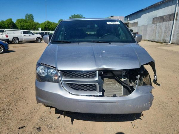 2019 DODGE GRAND CARAVAN GT