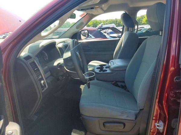 2019 RAM 1500 CLASSIC Tradesman, ST