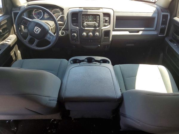 2019 RAM 1500 CLASSIC Tradesman, ST