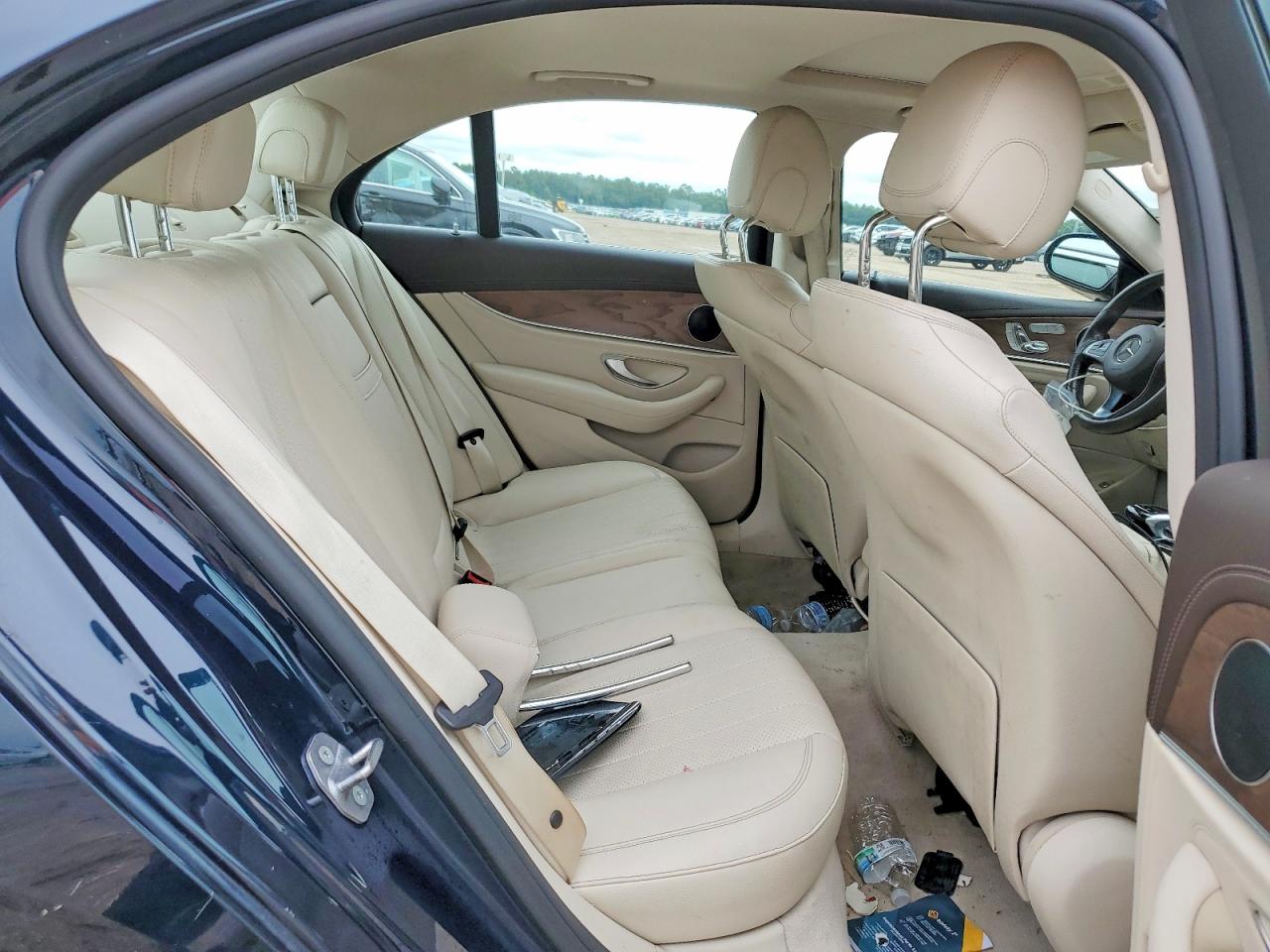 2017 MERCEDES-BENZ E E300