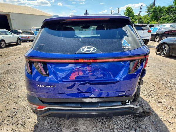 2022 HYUNDAI TUCSON