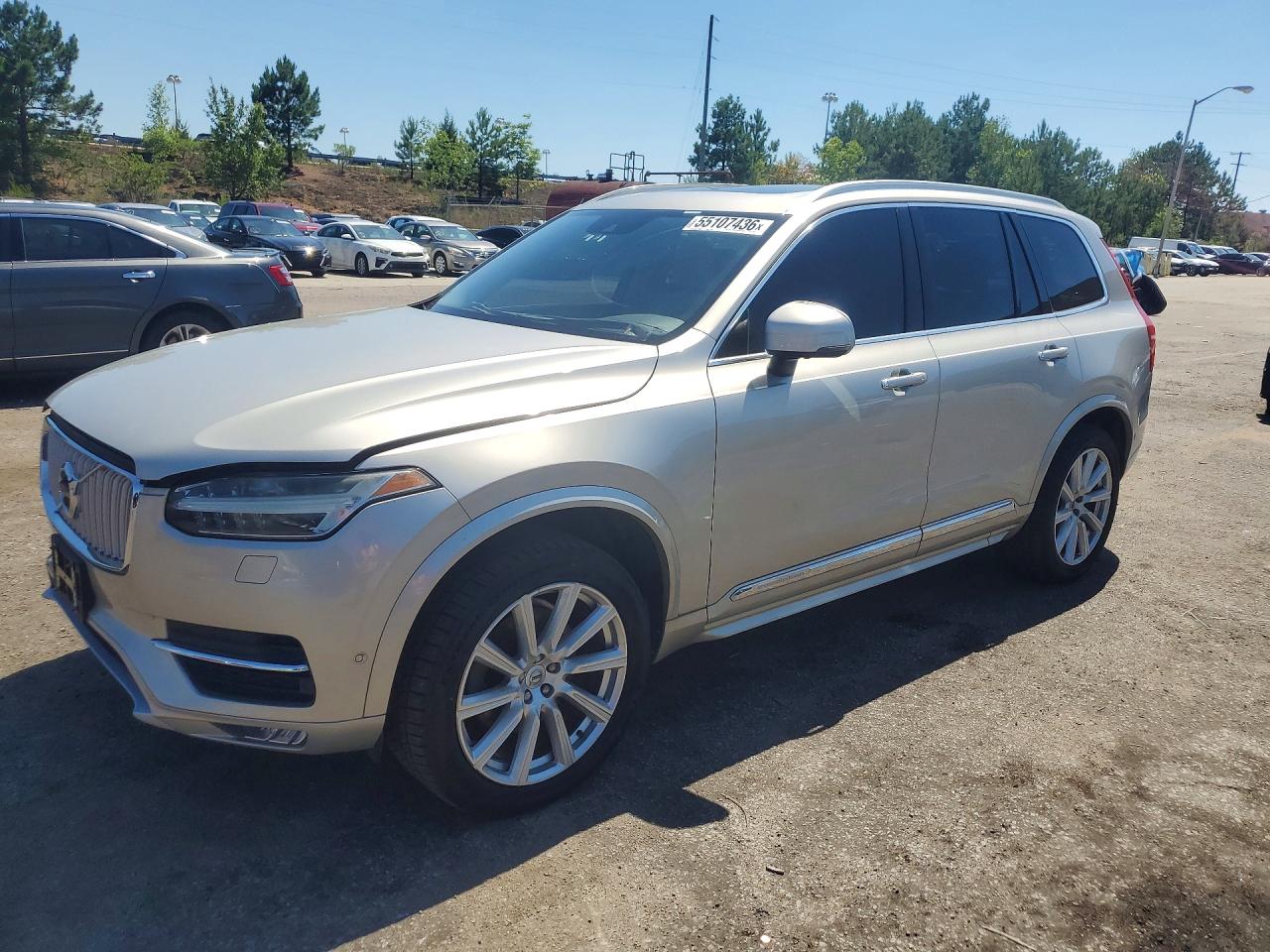 2016 VOLVO XC90