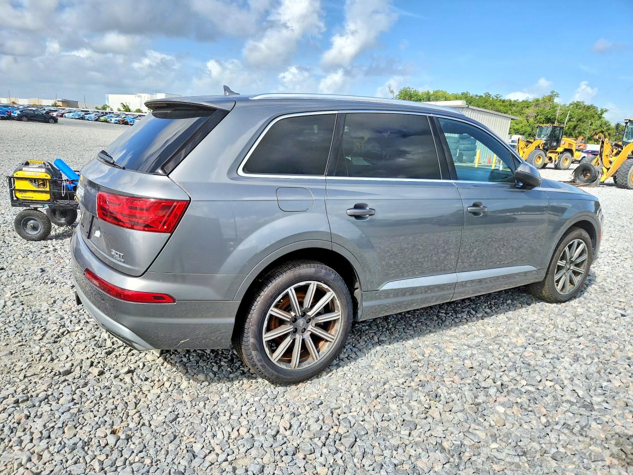 2017 AUDI Q7 quattro Premium Plus