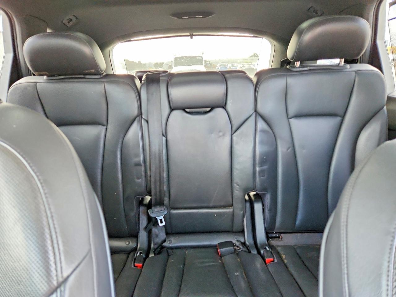 2017 AUDI Q7 quattro Premium Plus