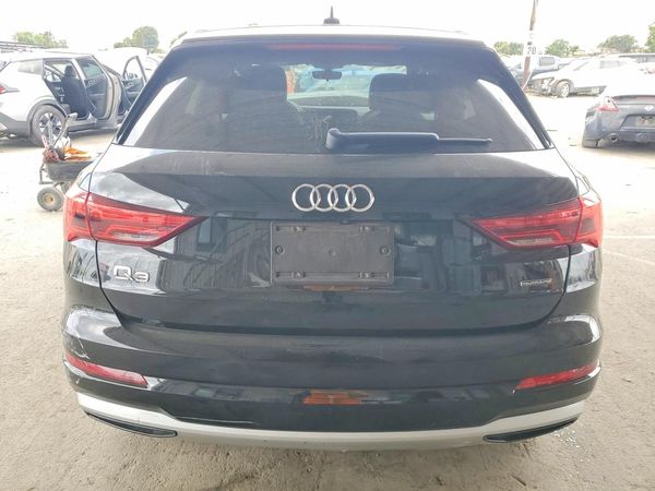 2021 AUDI Q3