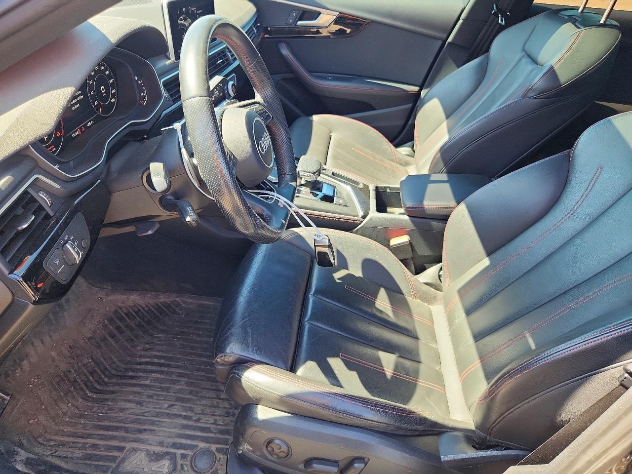 2019 AUDI A4 quattro Premium Plus