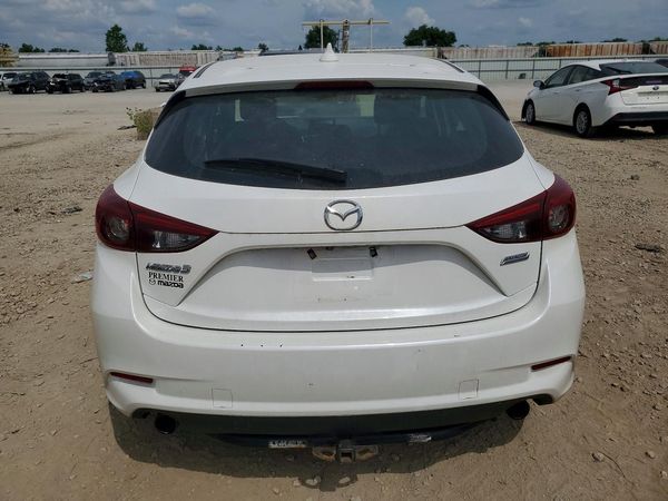 2018 MAZDA 3