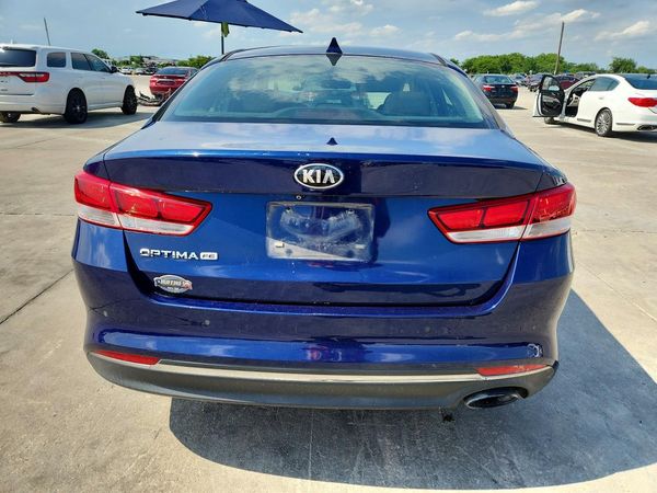 2018 KIA OPTIMA LX