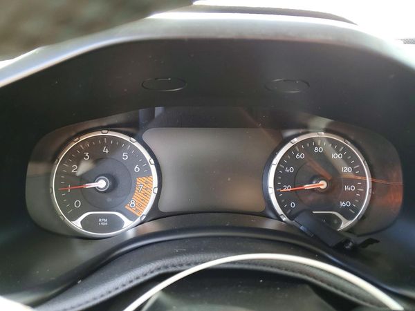 2021 JEEP RENEGADE LATITUDE 4X2