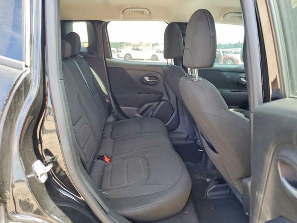 2021 JEEP RENEGADE LATITUDE 4X2
