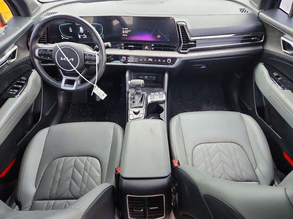 2023 KIA SPORTAGE X-LINE